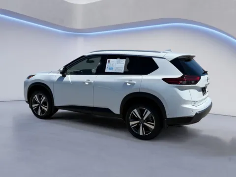 More photos of 2025 Nissan Rogue SL at Twin City Nissan, TN
