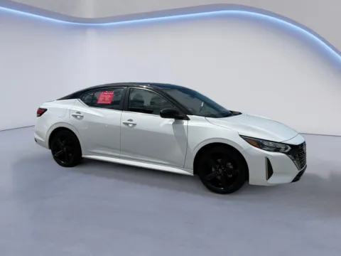 White 2024 NISSAN SENTRA SR for sale in Alcoa, TN