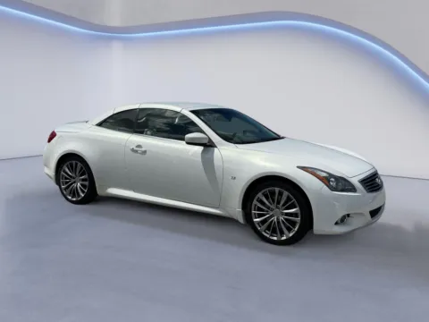 White 2014 INFINITI Q60 CONVERTIBLE for sale in Alcoa, TN