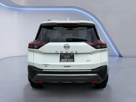 More photos of 2023 NISSAN ROGUE SL at Twin City Nissan, TN