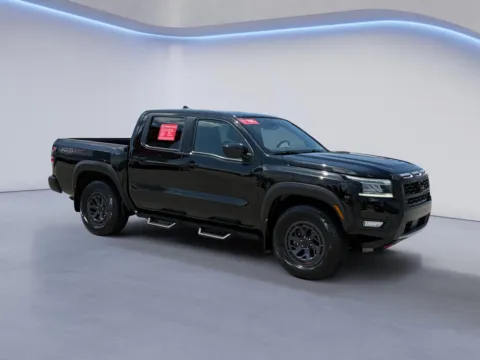 Black 2025 Nissan Frontier PRO-4X for sale in Alcoa, TN