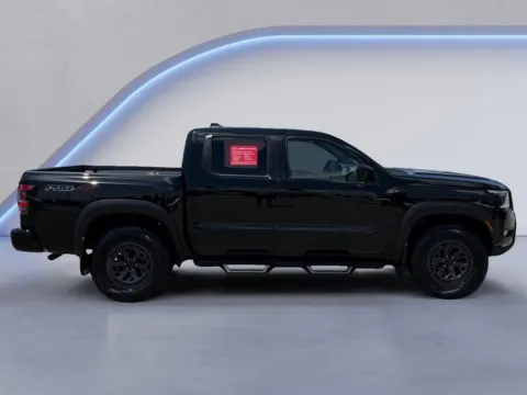 Photos of 2025 Nissan Frontier PRO-4X for sale in Alcoa, TN at Twin City Nissan