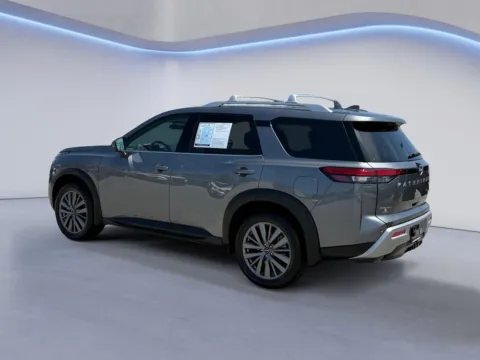 More photos of 2025 Nissan Pathfinder SL at Twin City Nissan, TN