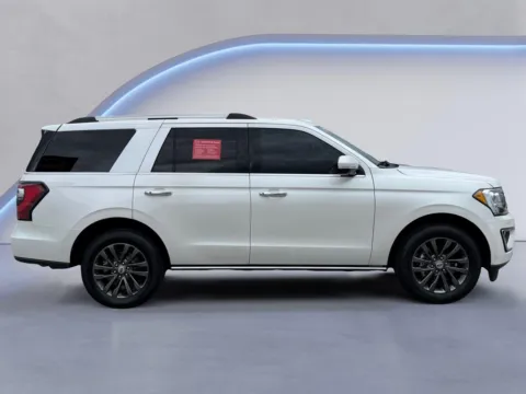 Photos of 2019 Ford Expedition Limited for sale in Alcoa, TN at Twin City Nissan