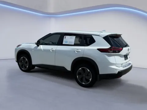 More photos of 2026 Nissan Rogue SV at Twin City Nissan, TN
