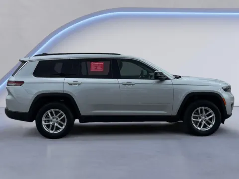 Photos of 2024 Jeep Grand Cherokee L Laredo for sale in Alcoa, TN at Twin City Nissan
