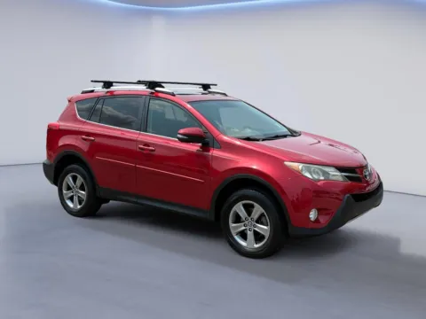 Red 2015 TOYOTA RAV4 XLE for sale in Alcoa, TN