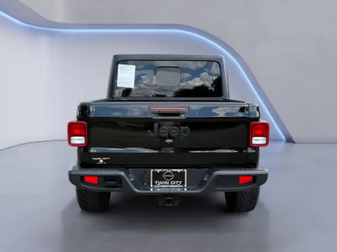 More photos of 2022 Jeep Gladiator Sport S at Twin City Nissan, TN