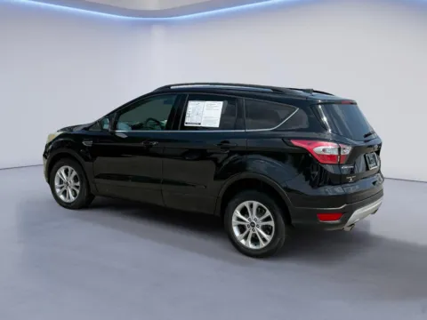 More photos of 2017 Ford Escape SE at Twin City Nissan, TN