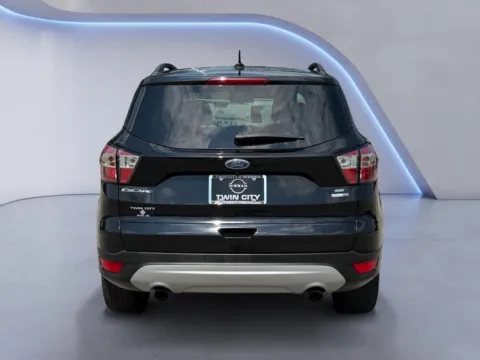 More photos of 2017 Ford Escape SE at Twin City Nissan, TN