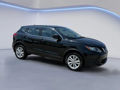Black 2017 Nissan Rogue Sport S for sale in Alcoa, TN