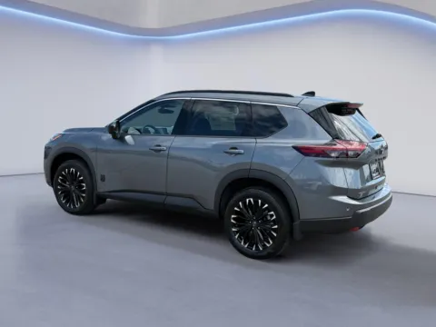 More photos of 2017 Nissan Murano SL at Twin City Nissan, TN