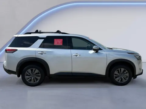 Photos of 2025 Nissan Pathfinder SV for sale in Alcoa, TN at Twin City Nissan