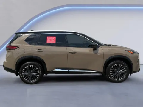 Photos of 2024 Nissan Rogue Platinum for sale in Alcoa, TN at Twin City Nissan