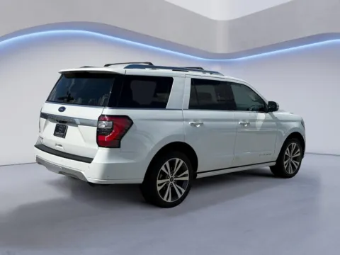 Another view of 2021 Ford Expedition Platinum for sale in Alcoa, TN at Twin City Nissan