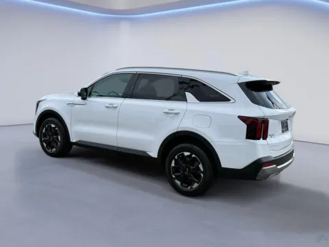 More photos of 2025 Kia Sorento S at Twin City Nissan, TN
