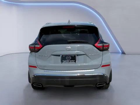 More photos of 2023 Nissan Murano Platinum at Twin City Nissan, TN