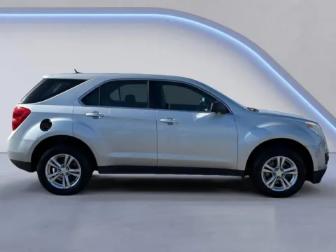 Photos of 2012 Chevrolet Equinox LS for sale in Alcoa, TN at Twin City Auto Center