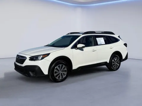 White 2022 Subaru Outback Premium for sale in Alcoa, TN