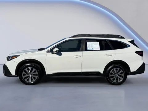 Photos of 2022 Subaru Outback Premium for sale in Alcoa, TN at Twin City Auto Center