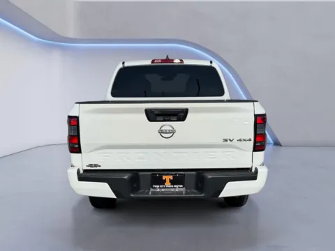 More photos of 2023 Nissan Frontier SV at Twin City Auto Center, TN