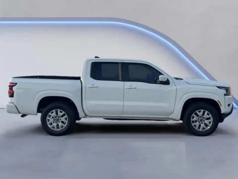 Photos of 2023 Nissan Frontier SV for sale in Alcoa, TN at Twin City Auto Center