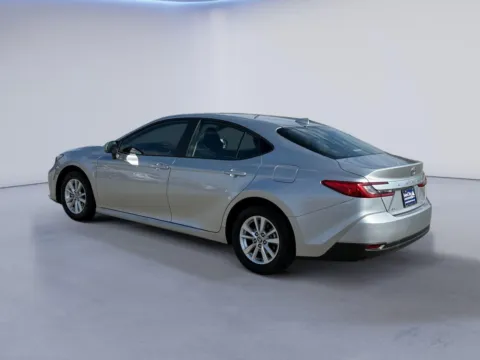 More photos of 2025 TOYOTA CAMRY at Twin City Auto Center, TN