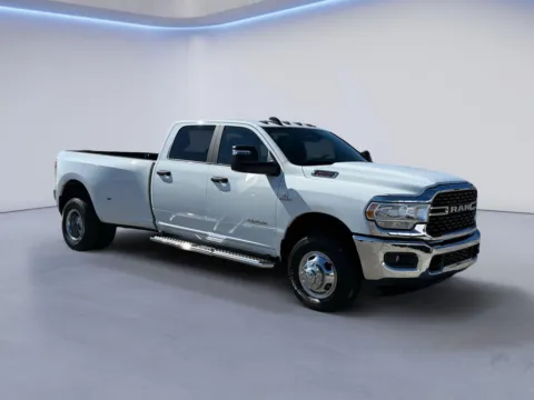 White 2024 Ram 3500 Big Horn for sale in Alcoa, TN