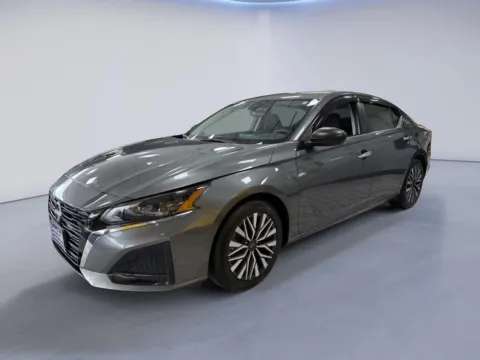 More photos of 2024 Nissan Altima 2.5 SV at Twin City Auto Center, TN