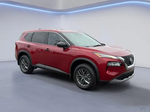 Red 2023 Nissan Rogue S for sale in Alcoa, TN