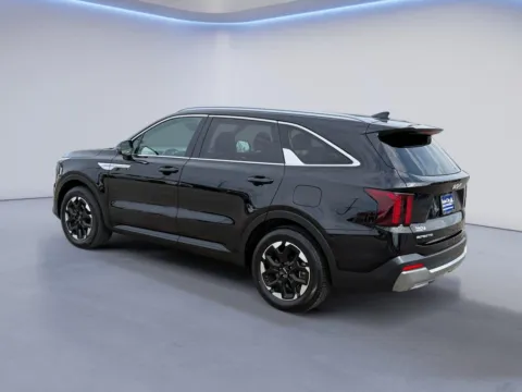 More photos of 2024 Kia Sorento S at Twin City Auto Center, TN