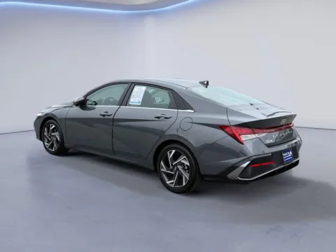 More photos of 2025 Hyundai Elantra SEL Convenience at Twin City Auto Center, TN