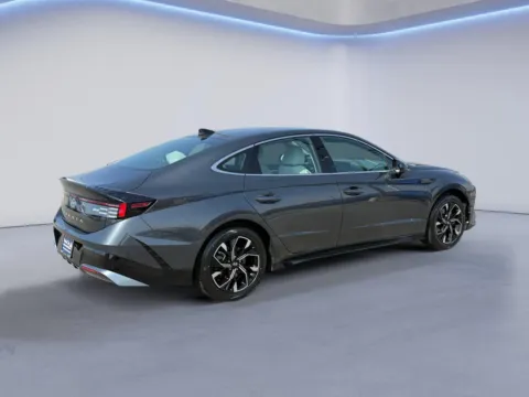 Another view of 2024 Hyundai Sonata SEL for sale in Alcoa, TN at Twin City Auto Center