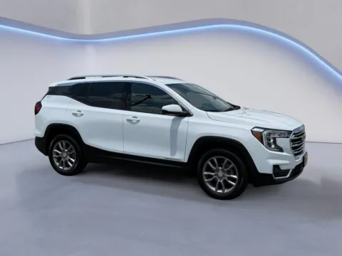 White 2024 GMC Terrain SLT for sale in Alcoa, TN