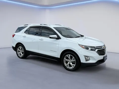 White 2018 Chevrolet Equinox Premier for sale in Alcoa, TN