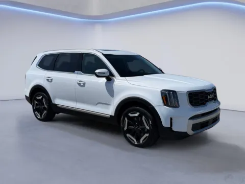 White 2025 KIA TELLURIDE S for sale in Alcoa, TN