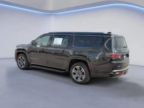 More photos of 2024 Jeep Wagoneer L Series II at Twin City Auto Center, TN