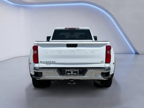 More photos of 2022 Chevrolet Silverado 3500HD LT at Twin City Auto Center, TN