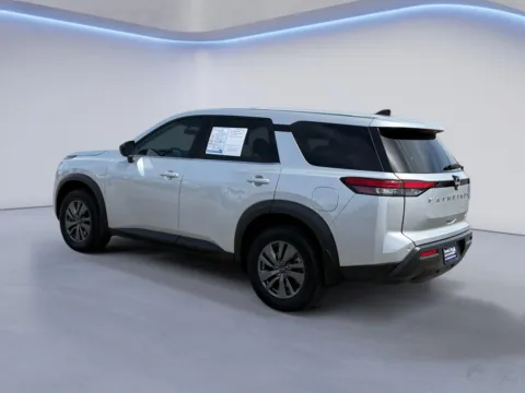 More photos of 2023 Nissan Pathfinder S at Twin City Auto Center, TN
