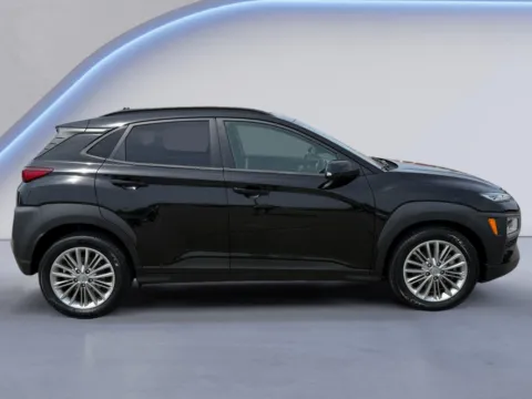 Photos of 2021 Hyundai Kona SEL for sale in Alcoa, TN at Twin City Auto Center