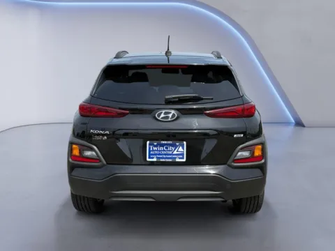 More photos of 2021 Hyundai Kona SEL at Twin City Auto Center, TN