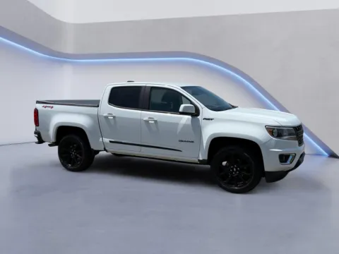 White 2020 Chevrolet Colorado 4WD LT for sale in Alcoa, TN