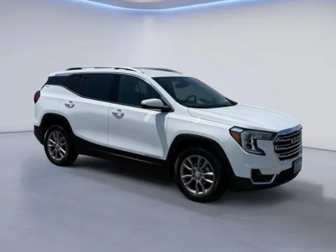 White 2024 GMC Terrain SLT for sale in Alcoa, TN