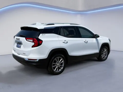 Another view of 2024 GMC Terrain SLT for sale in Alcoa, TN at Twin City Auto Center