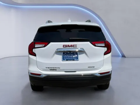 More photos of 2024 GMC Terrain SLT at Twin City Auto Center, TN
