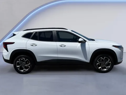 Photos of 2025 Chevrolet Trax LT for sale in Alcoa, TN at Twin City Auto Center