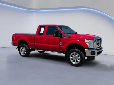 Red 2015 Ford Super Duty F-250 Lariat for sale in Alcoa, TN