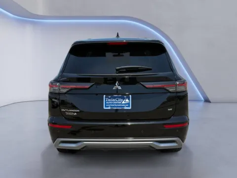 More photos of 2025 Mitsubishi Outlander SE at Twin City Auto Center, TN