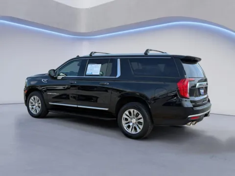More photos of 2021 GMC Yukon XL Denali at Twin City Auto Center, TN