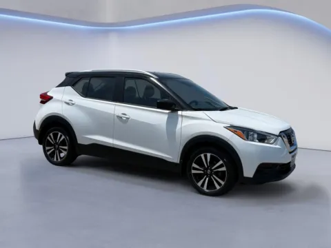 White 2018 Nissan Kicks SV for sale in Alcoa, TN